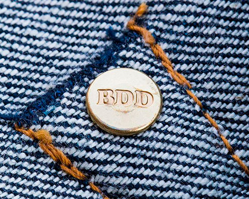 Заклёпки на джинсах Benzak Denim Developers